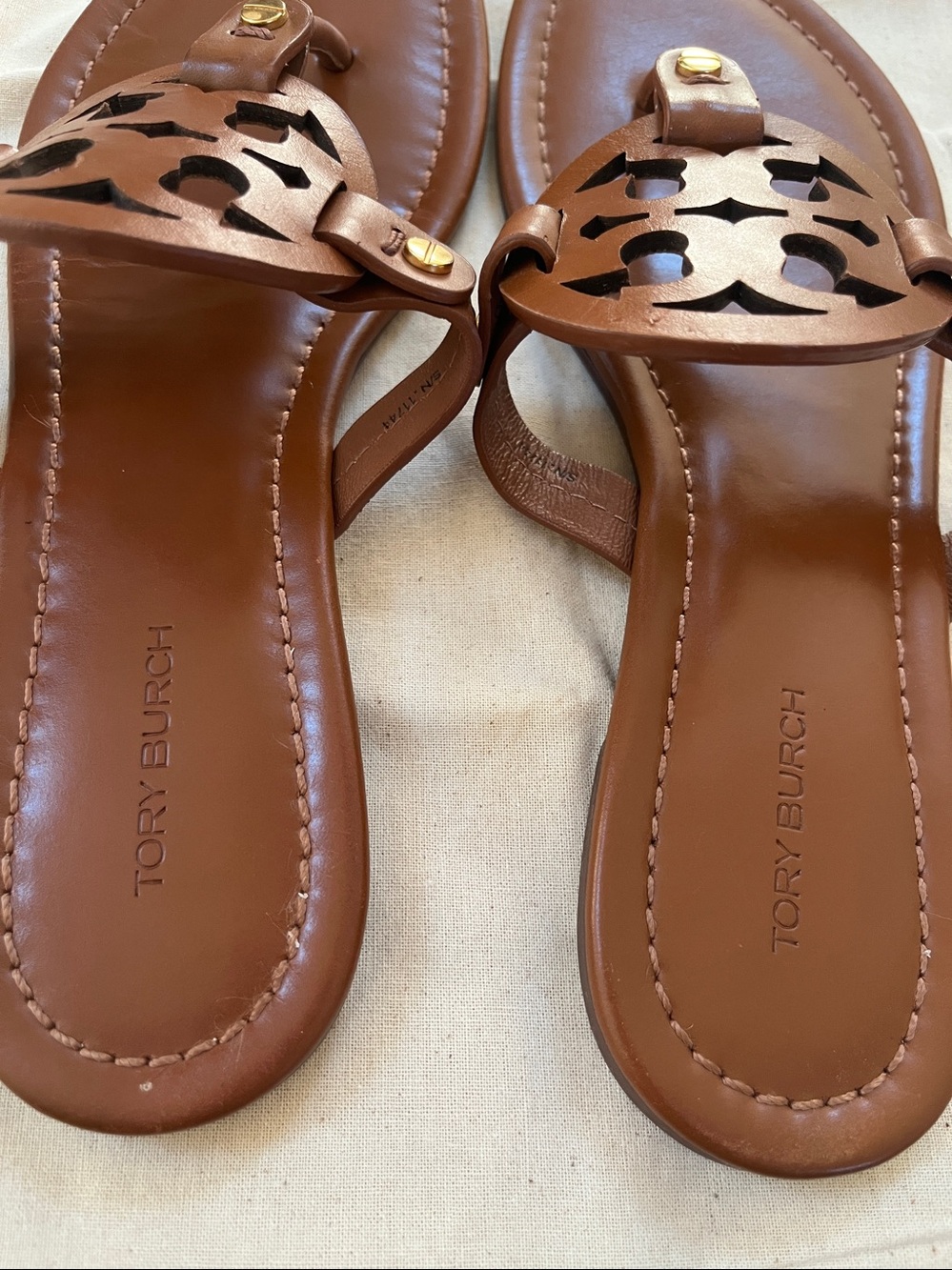 Tori Burch Miller Sandals Size 6.5, Box & Storage Bag - like new! - Picture 6 of 11